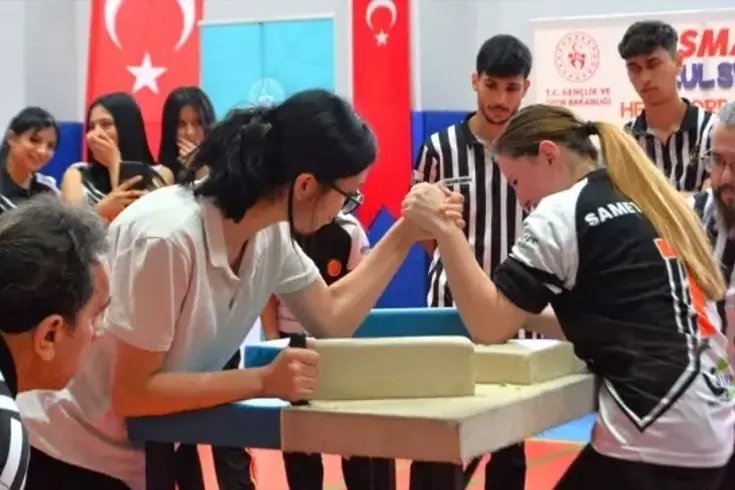 Osmaniye’de Gençler İl Birinciliği Müsabakaları Yapıldı